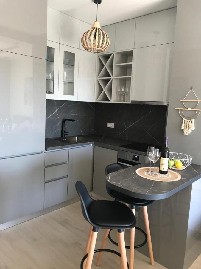 Cosy Studio In With Sea View Apartment *